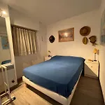 Avec Vue Et Piscine *