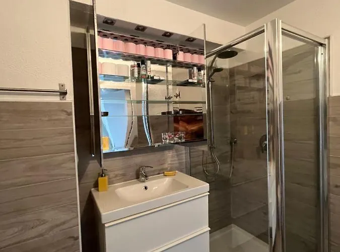 Avec Vue Et Piscine Appartement *